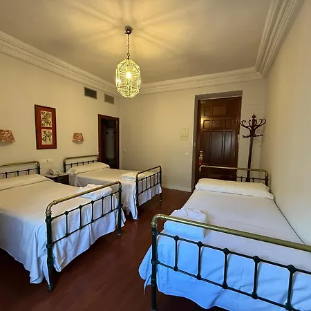 Hotel Parque Balneario Termas Pallares Hotell 3*