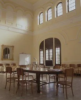 Hotel Parque Balneario Termas Pallares 3*